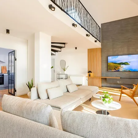 Holiday home Awesome In Kastel Sucurac Kastela