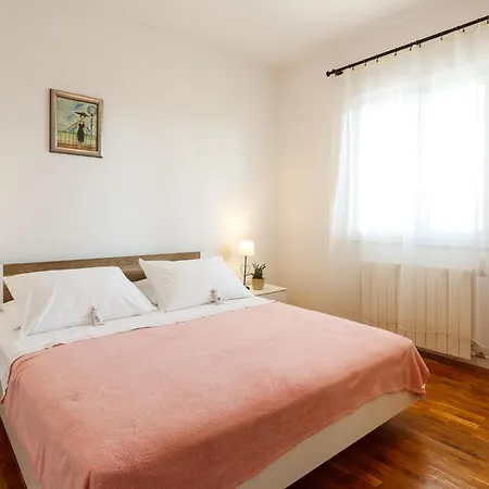Awesome In Kastel Sucurac Holiday home *